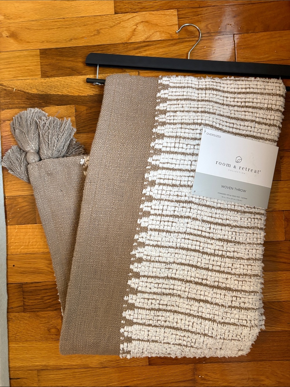 Room and Retreat Cozy Oversized Woven Throw - Super Soft, 50” x 70”- NWT